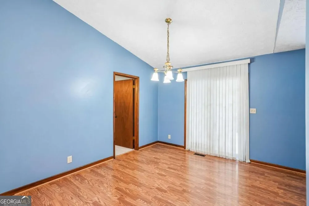 659 Sunshine TRCE NW Acworth, GA 30102