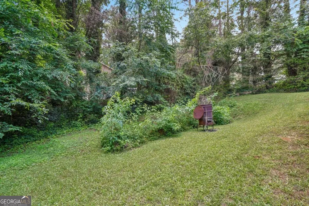 659 Sunshine TRCE NW Acworth, GA 30102
