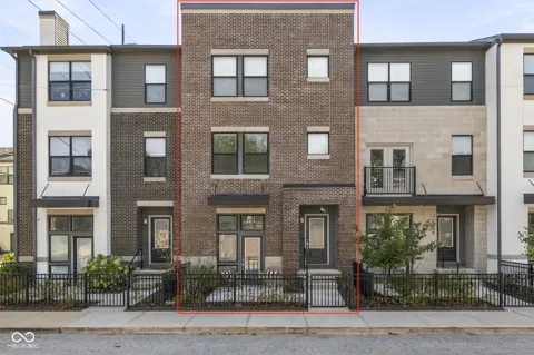 409 E 19th Street