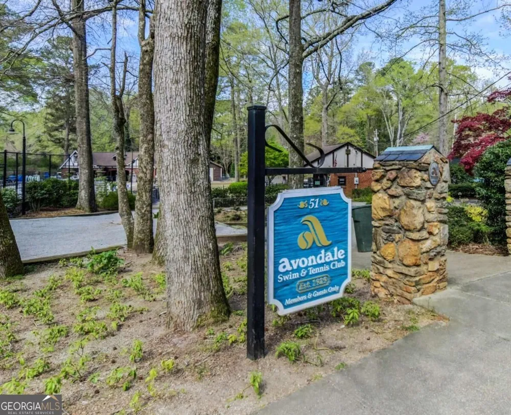 1 Lakeshore DR Avondale Estates, GA 30002