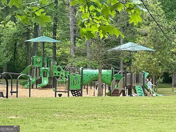1 Lakeshore DR Avondale Estates, GA 30002