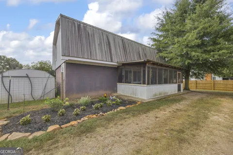 9359 Wildcat Bridge RD