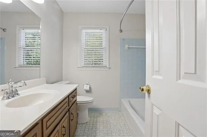 4357 Karls Gate DR Marietta, GA 30068