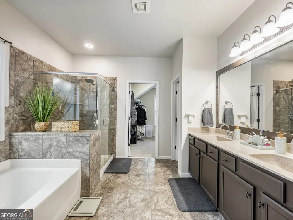 2989 Estate View CT Dacula, GA 30019