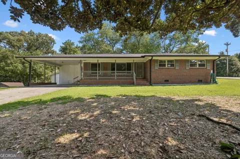 209 Curtis RD