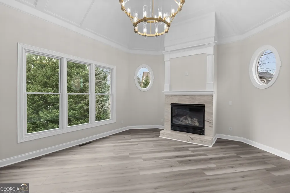 2302 Walkers Glen LN Buford, GA 30519