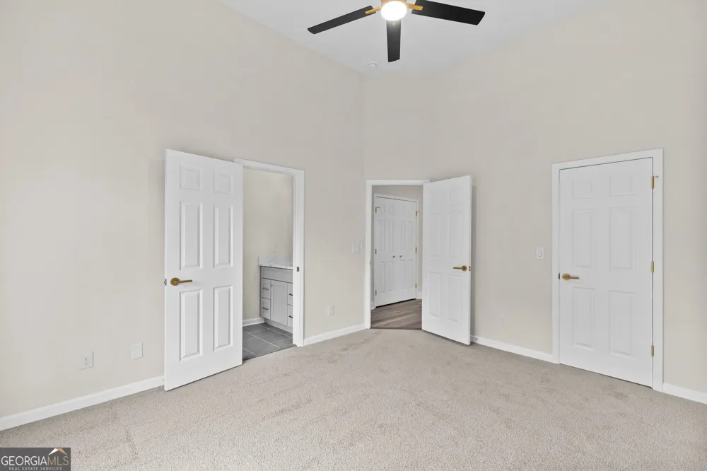 2302 Walkers Glen LN Buford, GA 30519