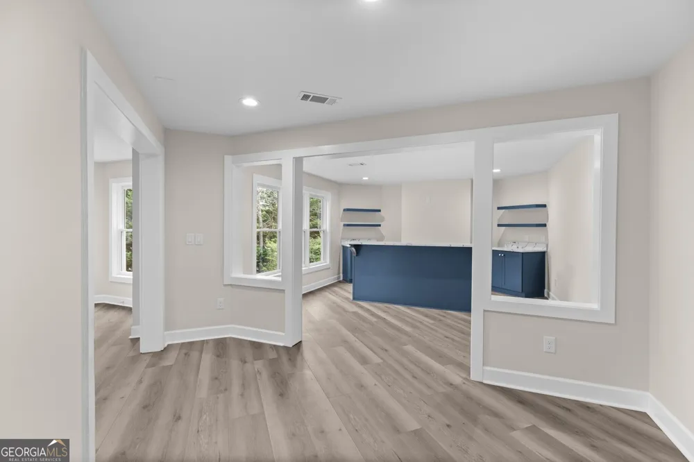 2302 Walkers Glen LN Buford, GA 30519