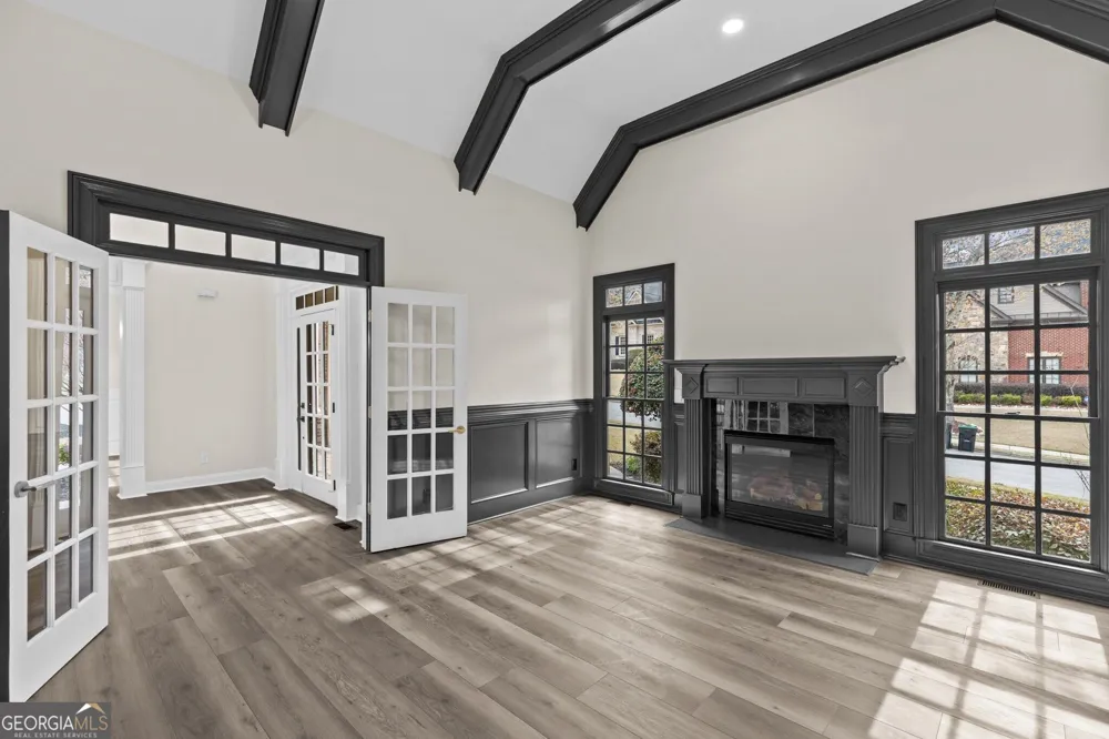 2302 Walkers Glen LN Buford, GA 30519