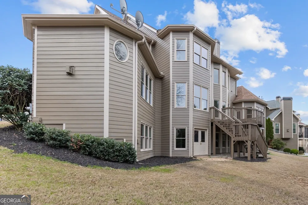 2302 Walkers Glen LN Buford, GA 30519
