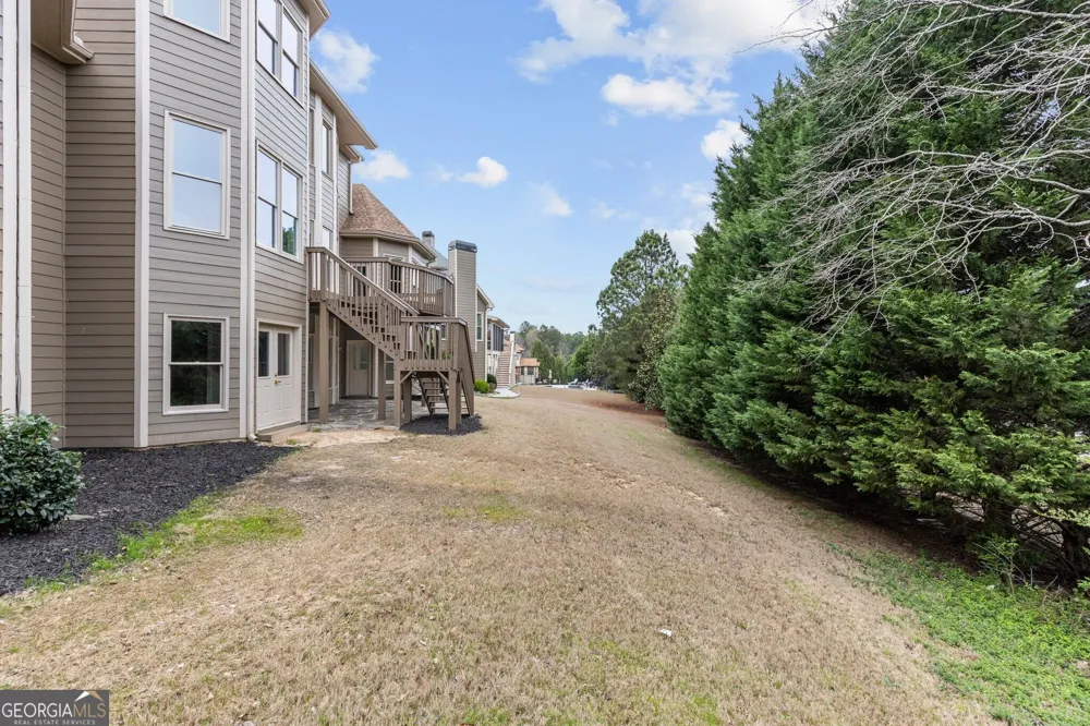 2302 Walkers Glen LN Buford, GA 30519