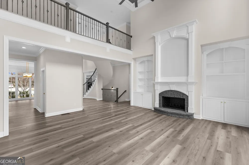 2302 Walkers Glen LN Buford, GA 30519