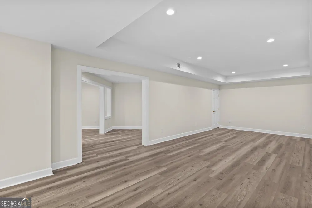 2302 Walkers Glen LN Buford, GA 30519