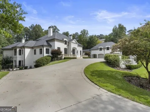 997 Davis DR