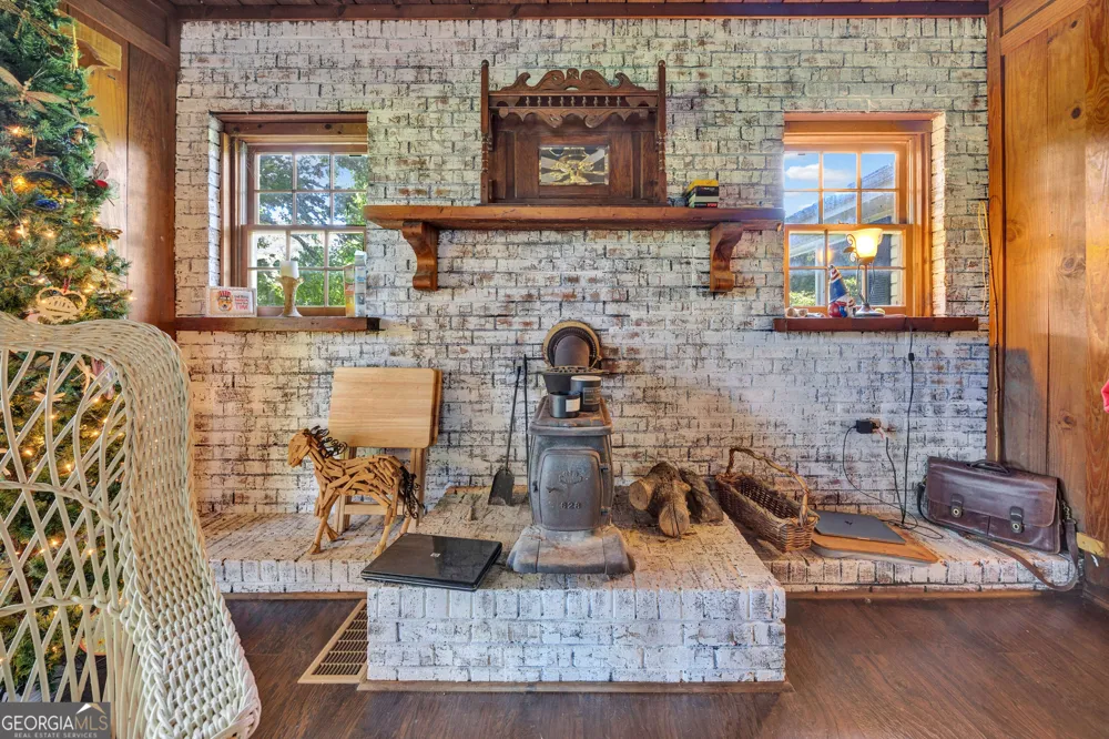 4133 H D Atha RD Covington, GA 30014