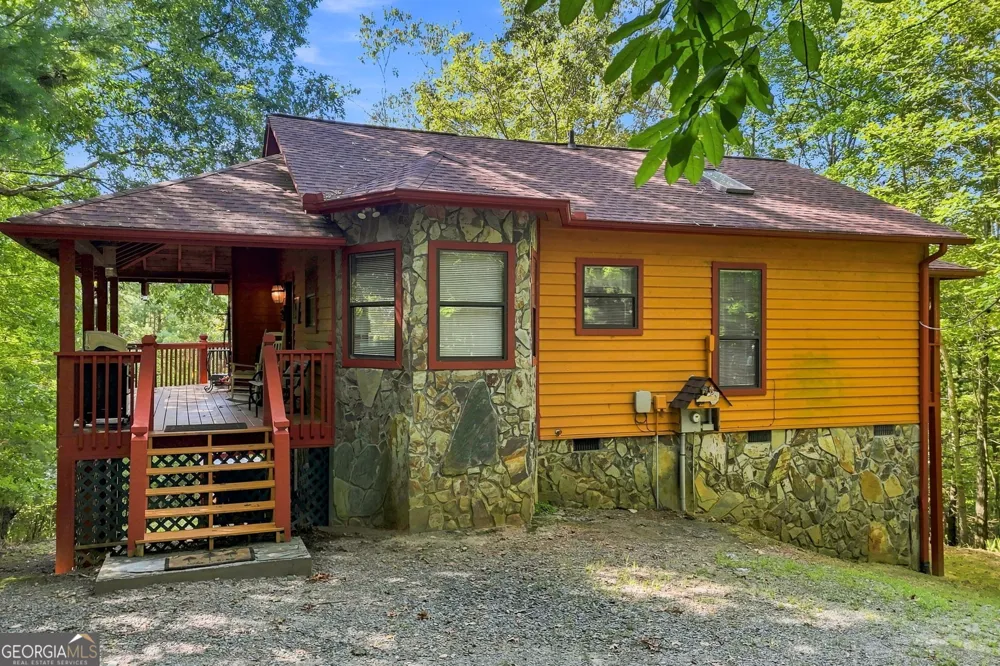 219 Nantahala DR Blue Ridge, GA 30513