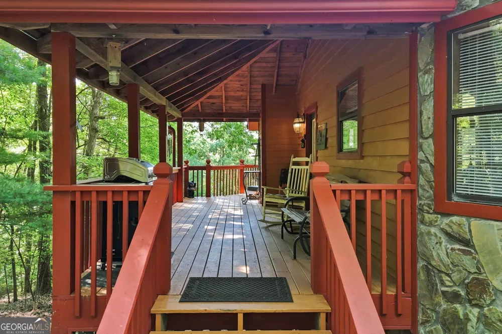219 Nantahala DR Blue Ridge, GA 30513