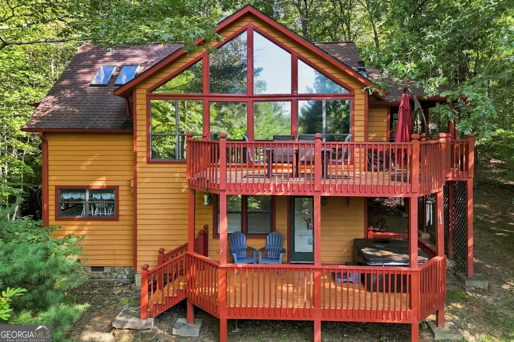 219 Nantahala DR Blue Ridge, GA 30513