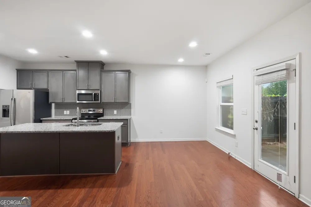 5267 Mill WAY Stone Mountain, GA 30083