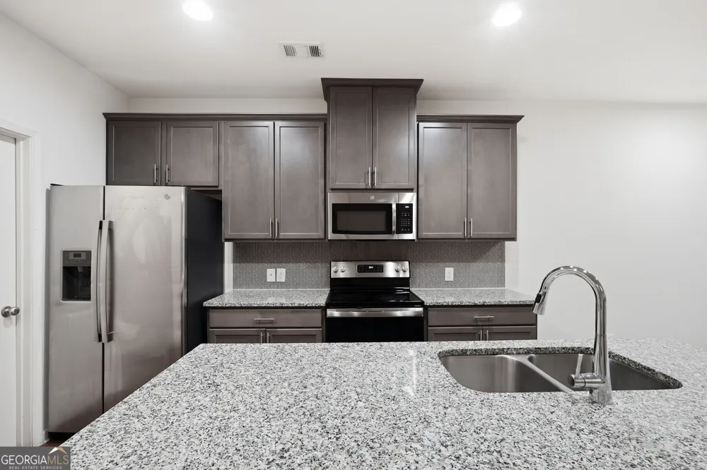 5267 Mill WAY Stone Mountain, GA 30083