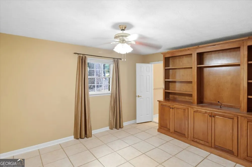 4895 Guerry DR Macon, GA 31210