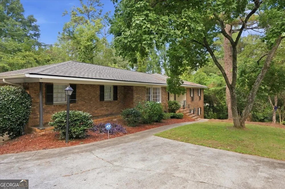 4895 Guerry DR Macon, GA 31210