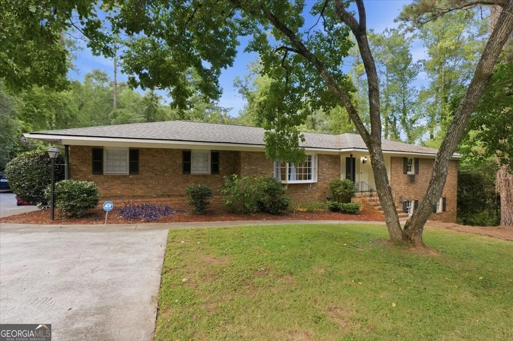 4895 Guerry DR Macon, GA 31210