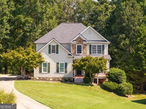 211 Sweetbriar LN