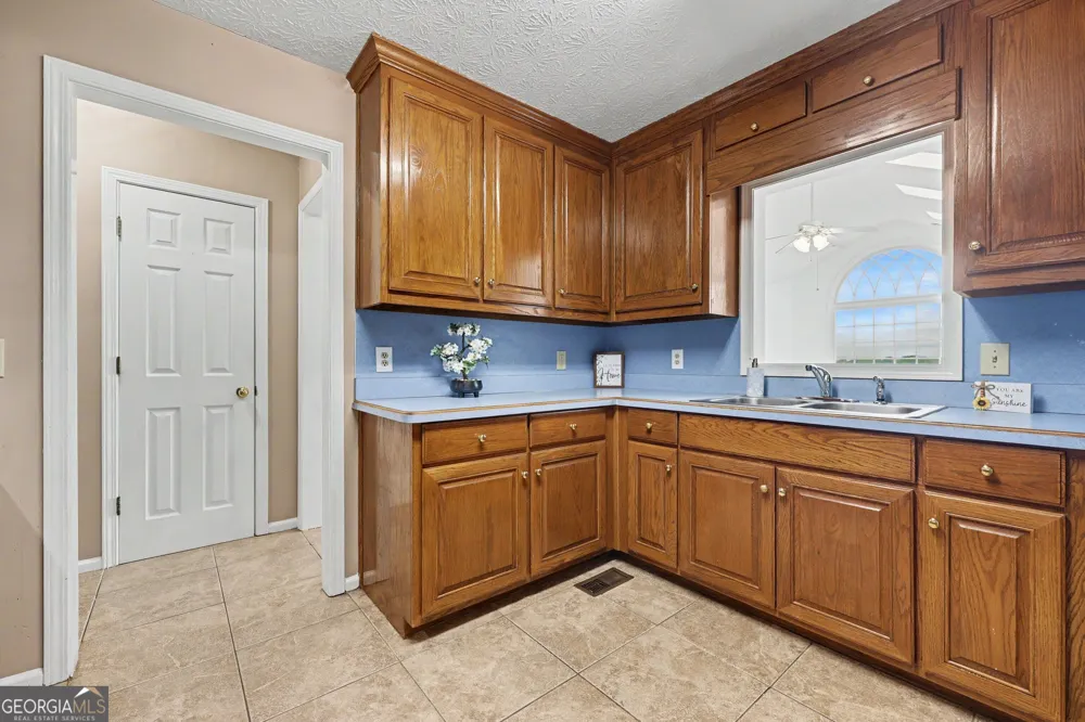 3245 Bold Springs RD Dacula, GA 30019