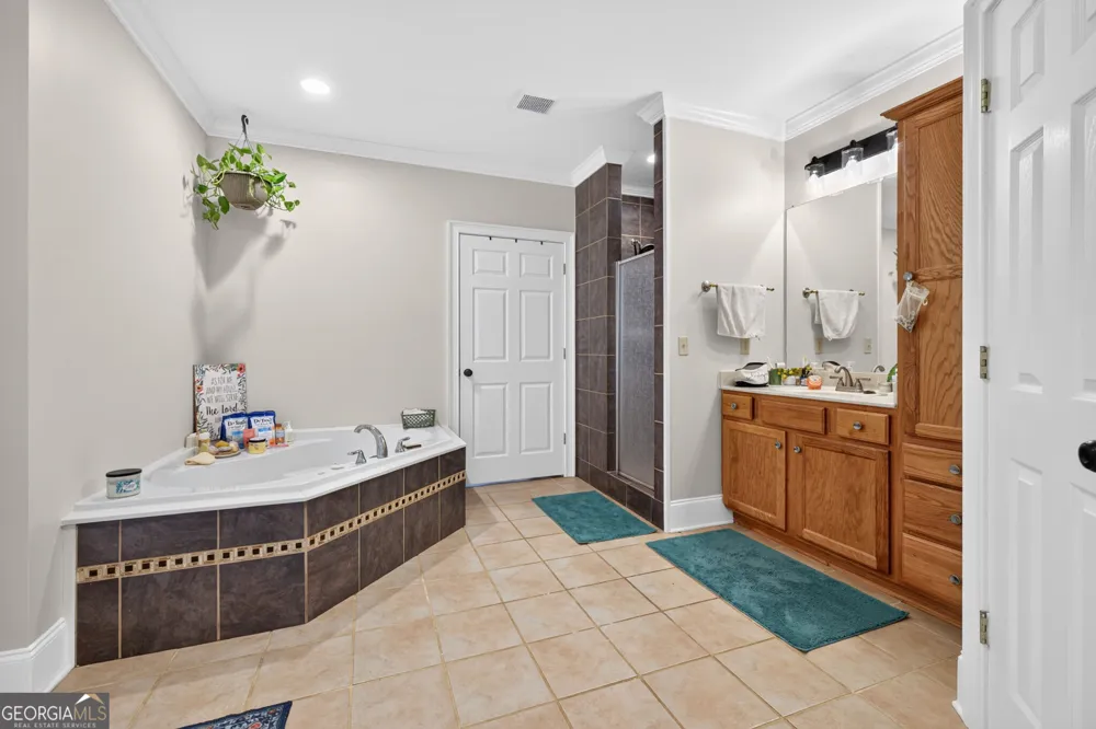 4287 Pine Vale RD Gainesville, GA 30507