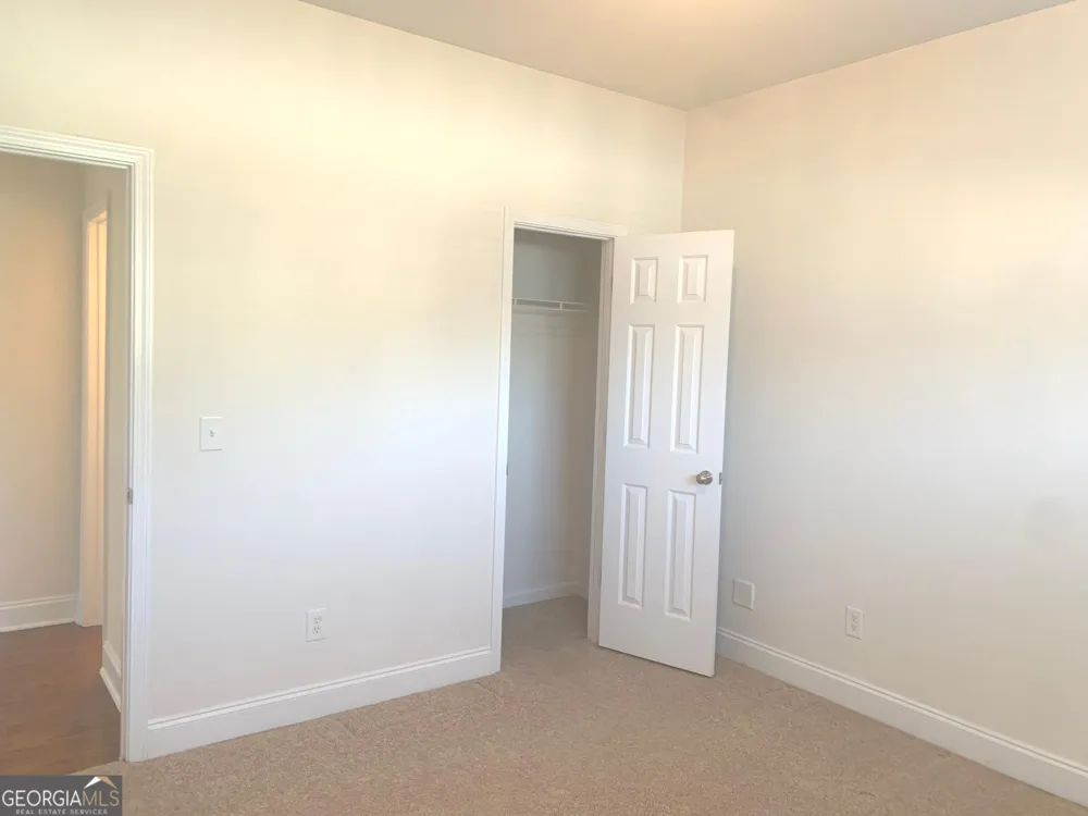2118 Water Mill CT Buford, GA 30519