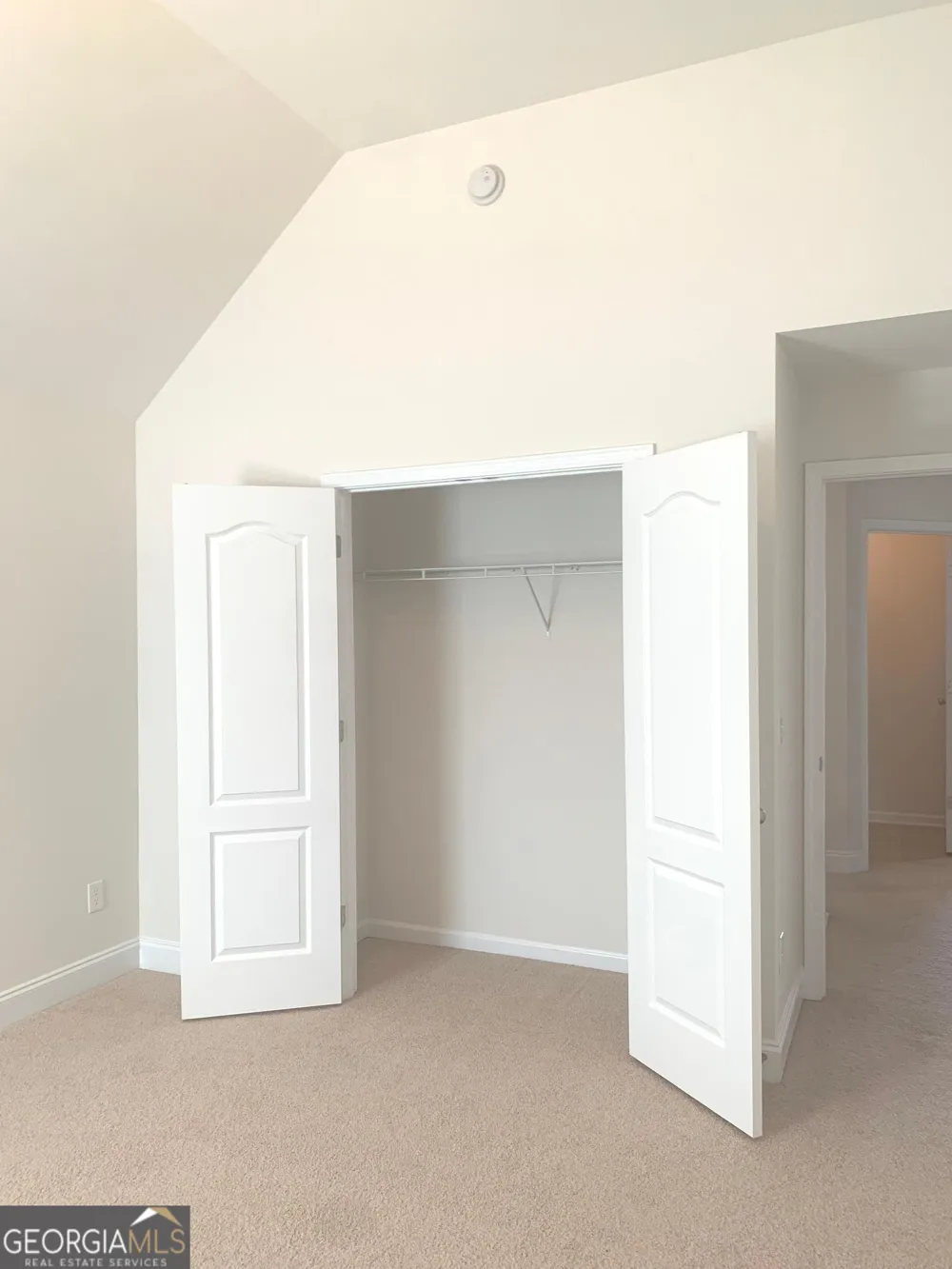 2118 Water Mill CT Buford, GA 30519