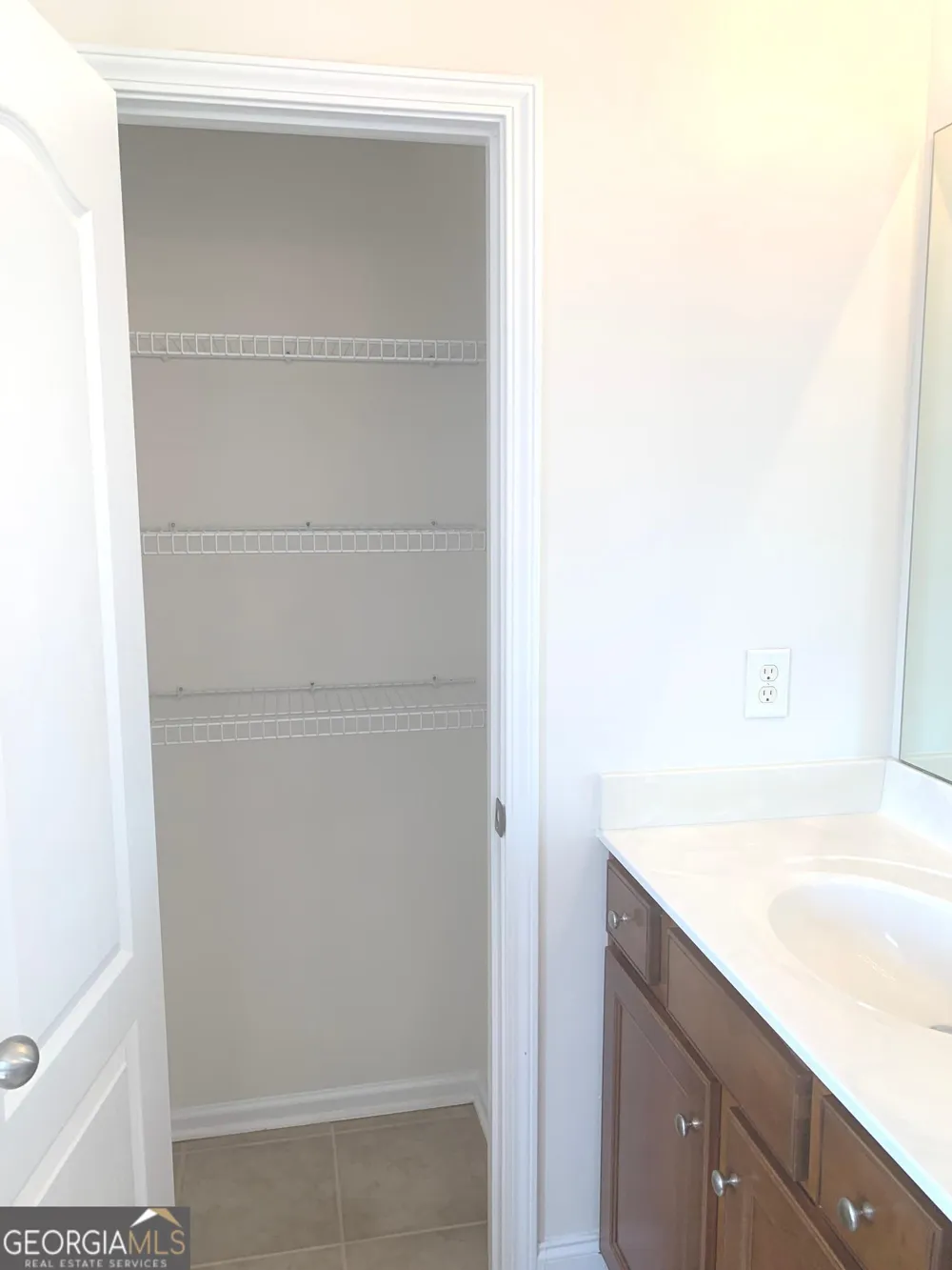 2118 Water Mill CT Buford, GA 30519