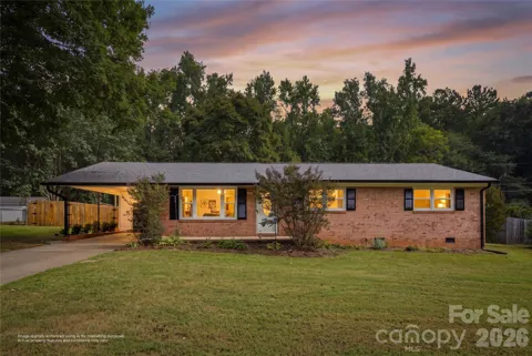 2626 Fairgreen Drive