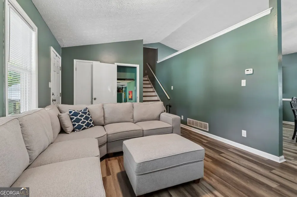 2580 Suncrest CT Buford, GA 30519