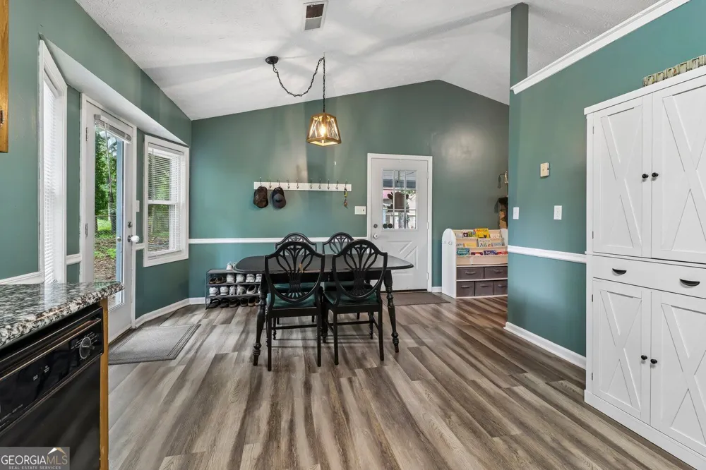 2580 Suncrest CT Buford, GA 30519