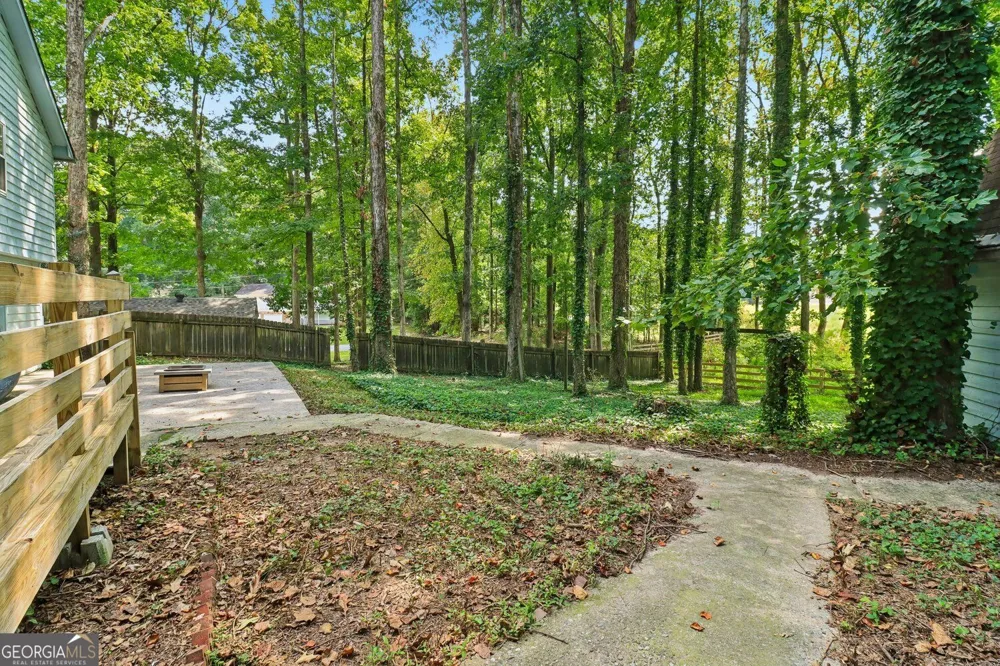 2580 Suncrest CT Buford, GA 30519