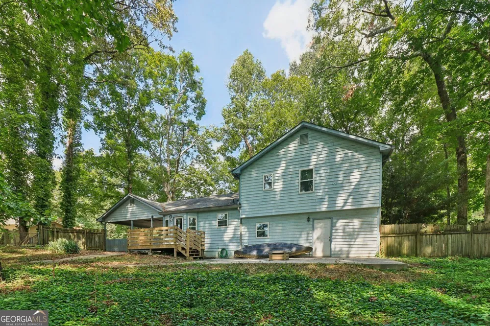 2580 Suncrest CT Buford, GA 30519