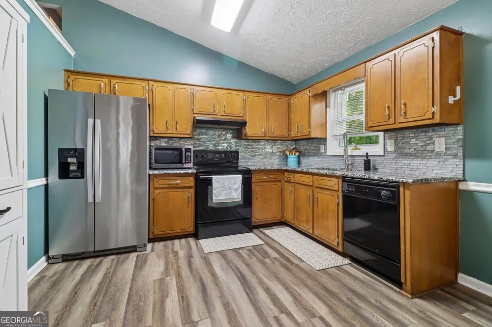 2580 Suncrest CT Buford, GA 30519