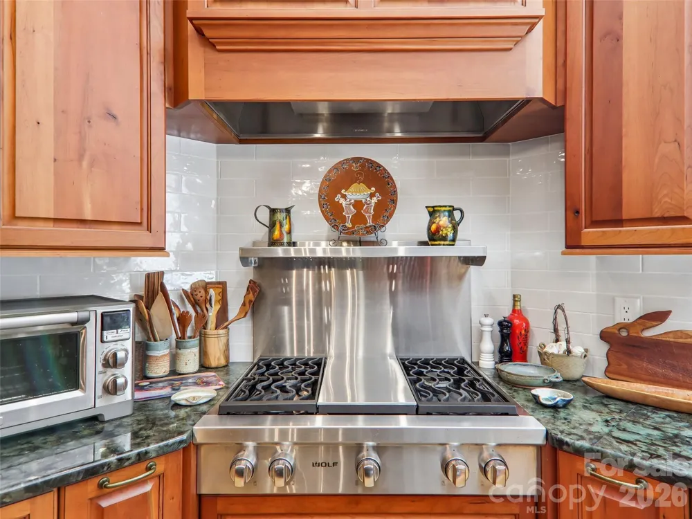 404 Southview Lane Flat Rock, NC 28731