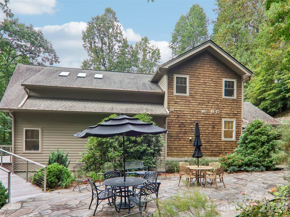 404 Southview Lane Flat Rock, NC 28731