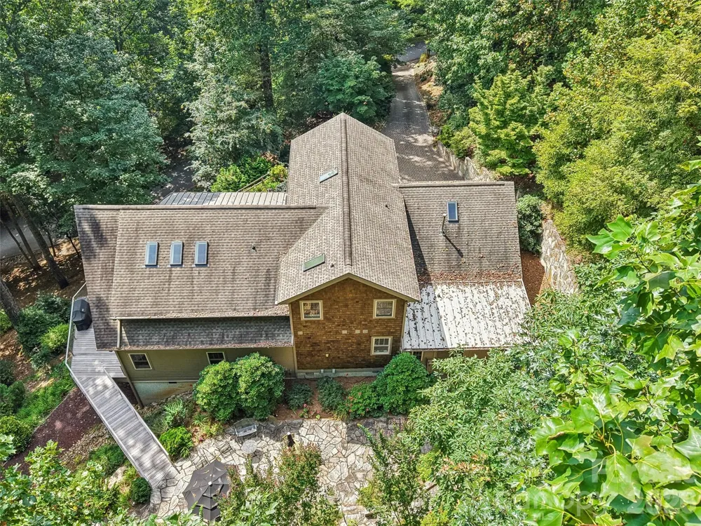 404 Southview Lane Flat Rock, NC 28731