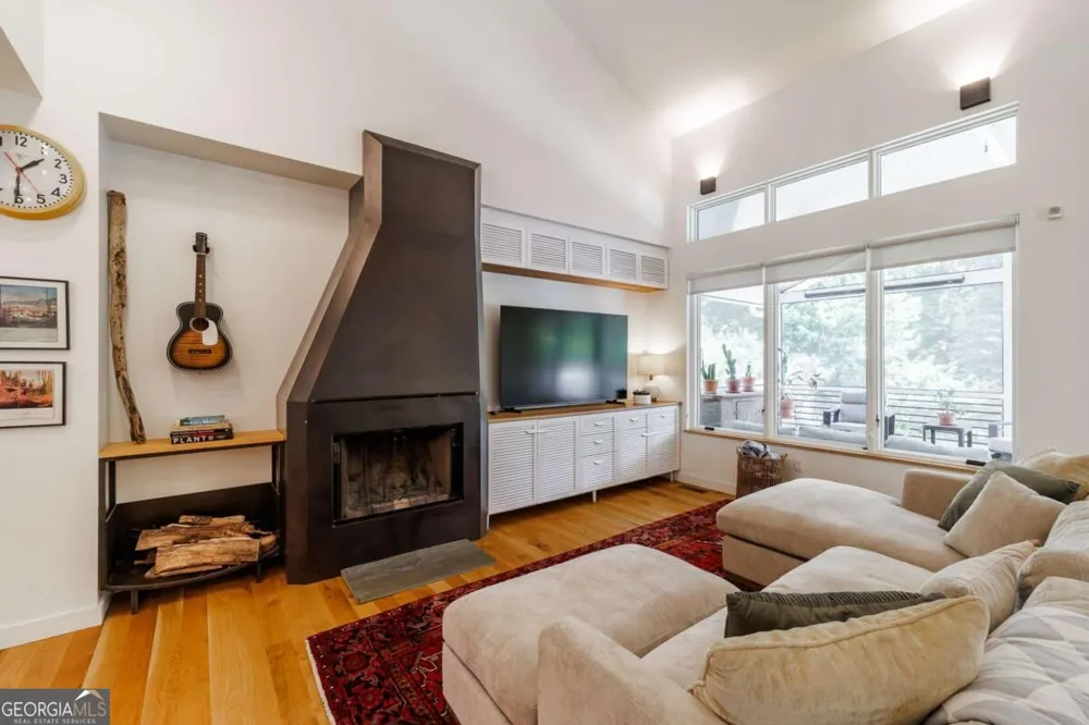 610 Holman AVE Athens, GA 30606