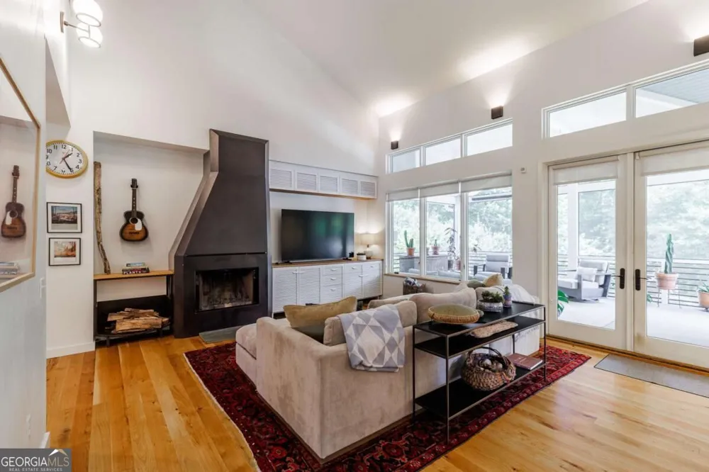 610 Holman AVE Athens, GA 30606