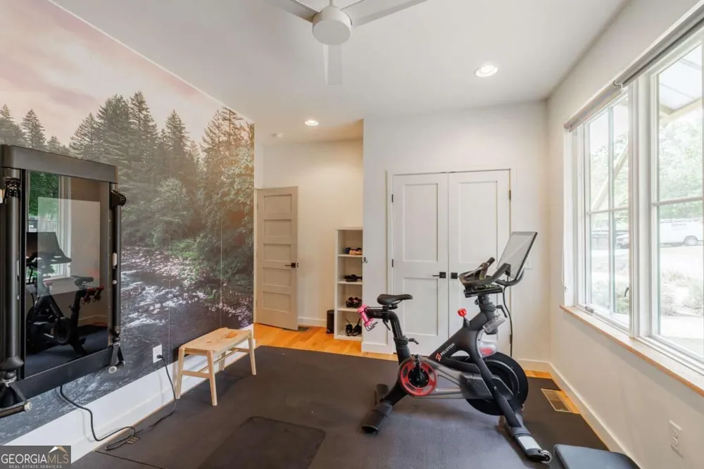 610 Holman AVE Athens, GA 30606