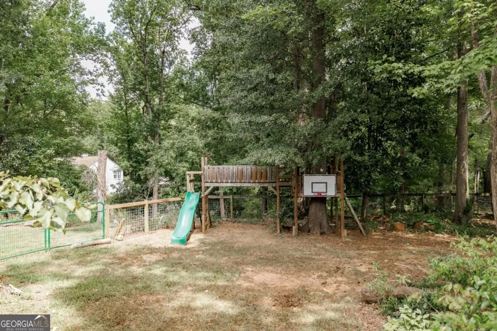 610 Holman AVE Athens, GA 30606