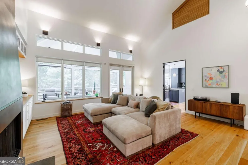 610 Holman AVE Athens, GA 30606