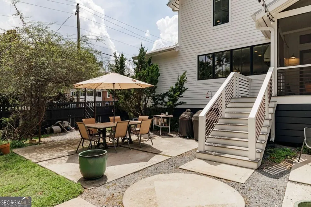 610 Holman AVE Athens, GA 30606