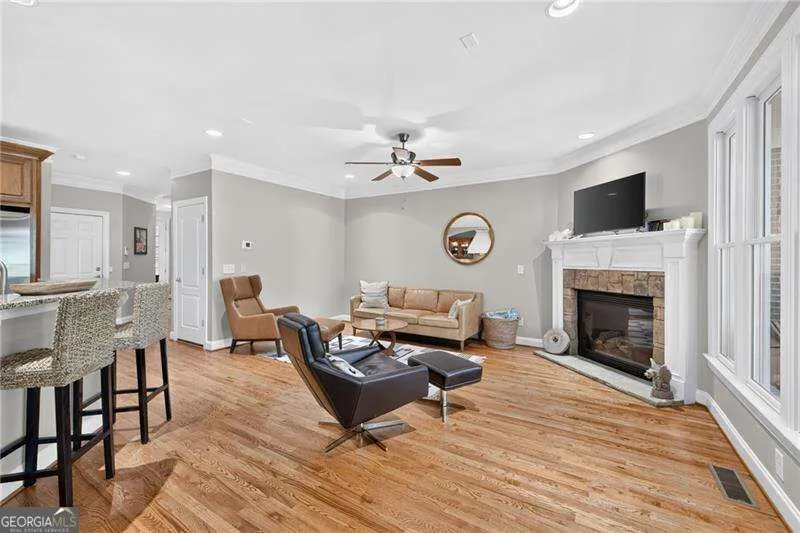 2640 Long Pointe Roswell, GA 30076