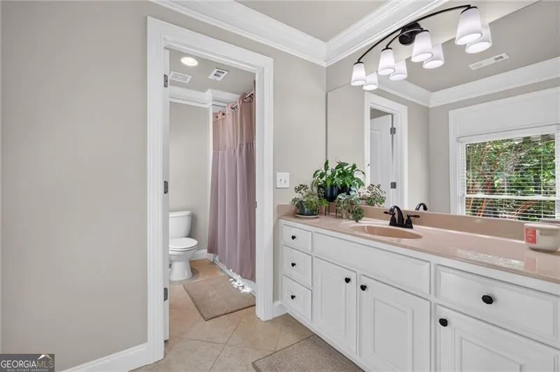 2640 Long Pointe Roswell, GA 30076